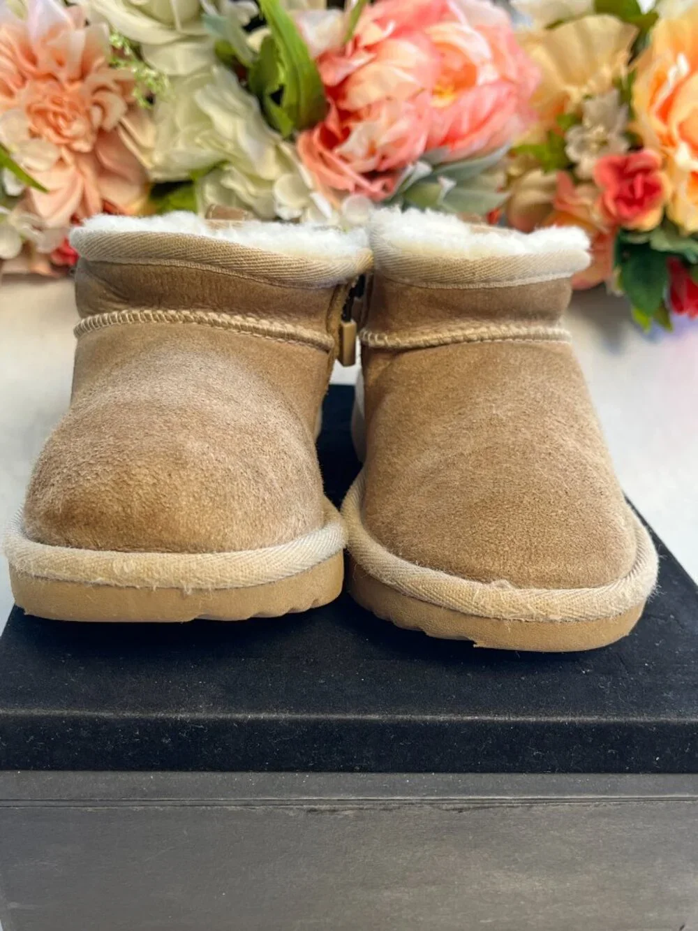 UGG Classic Ultra Mini Chestnut Toddler Boots Size 10